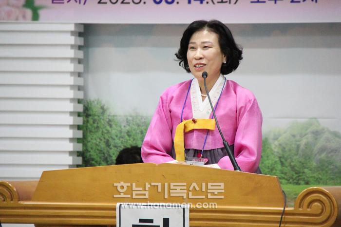회장 박영덕 권사