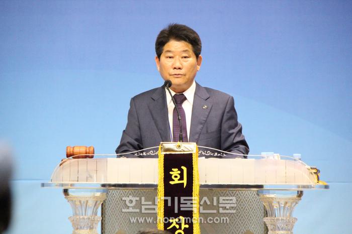 노회장 장영식 장로