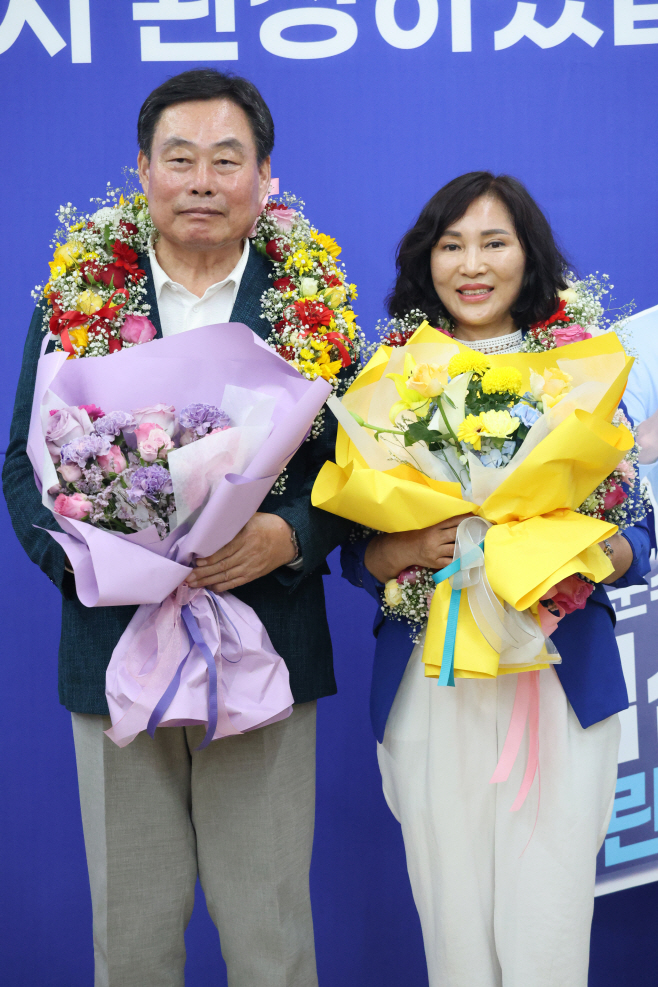 ​3선 연임 성공...“무안의 미래를 위해 군민과 함께 뛰겠다”​